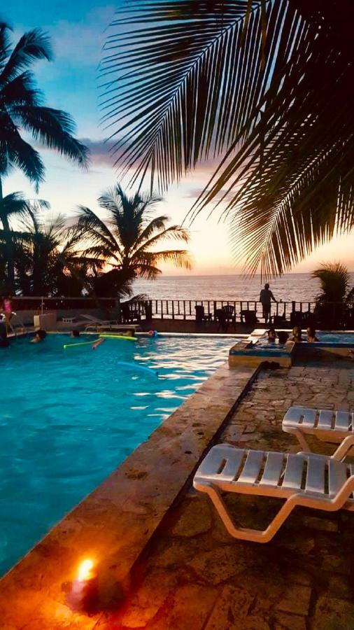 Ventana Al Atlantico At Arecibo 681 Ocean Drive Apartment Islote ภายนอก รูปภาพ